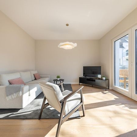 Ferienwohnung Strom Acht - Modern Frisch Inkl Stellplatz, Balkon - 200M Zum Alten Strom Rostock Luaran gambar