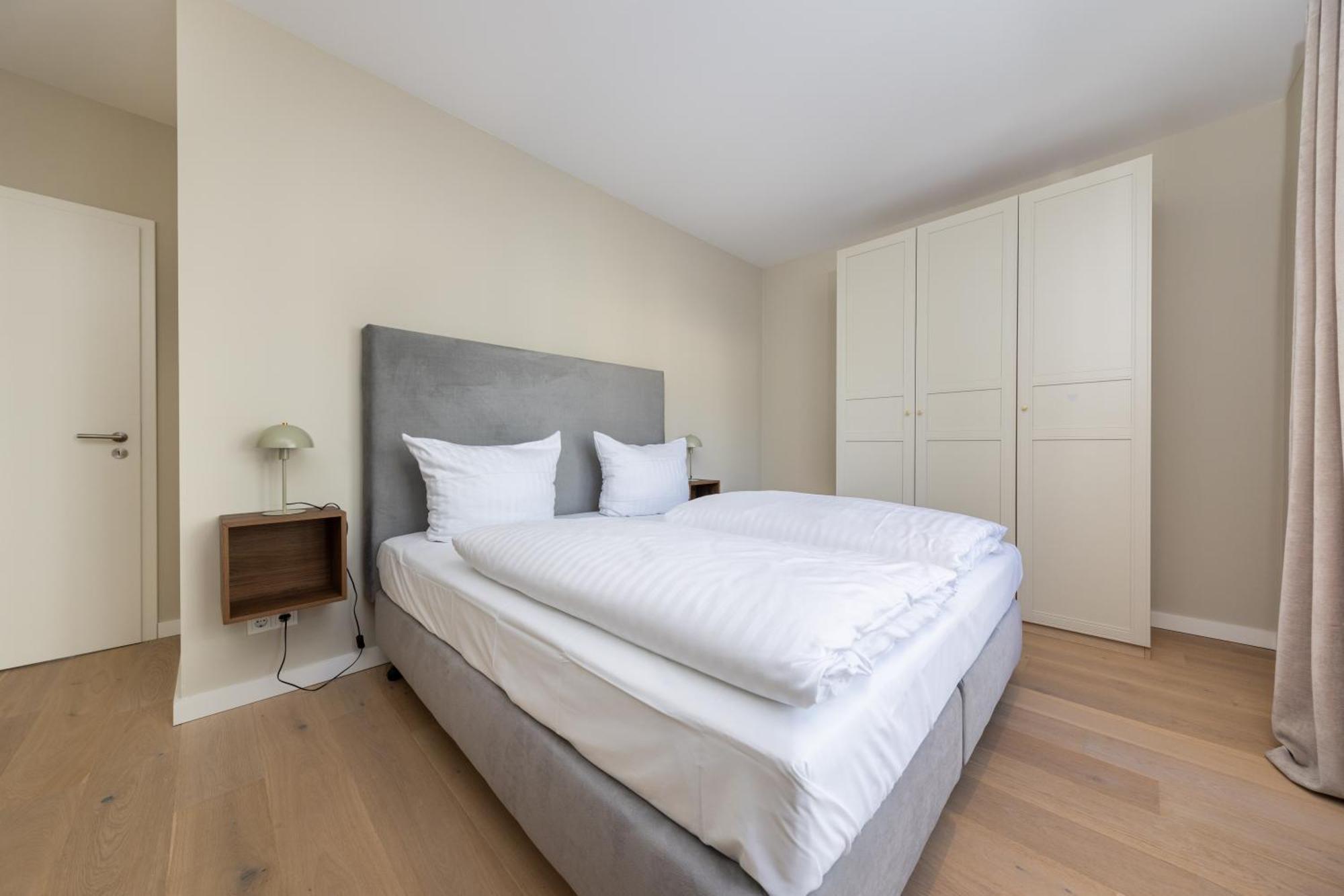 Ferienwohnung Strom Acht - Modern Frisch Inkl Stellplatz, Balkon - 200M Zum Alten Strom Rostock Luaran gambar