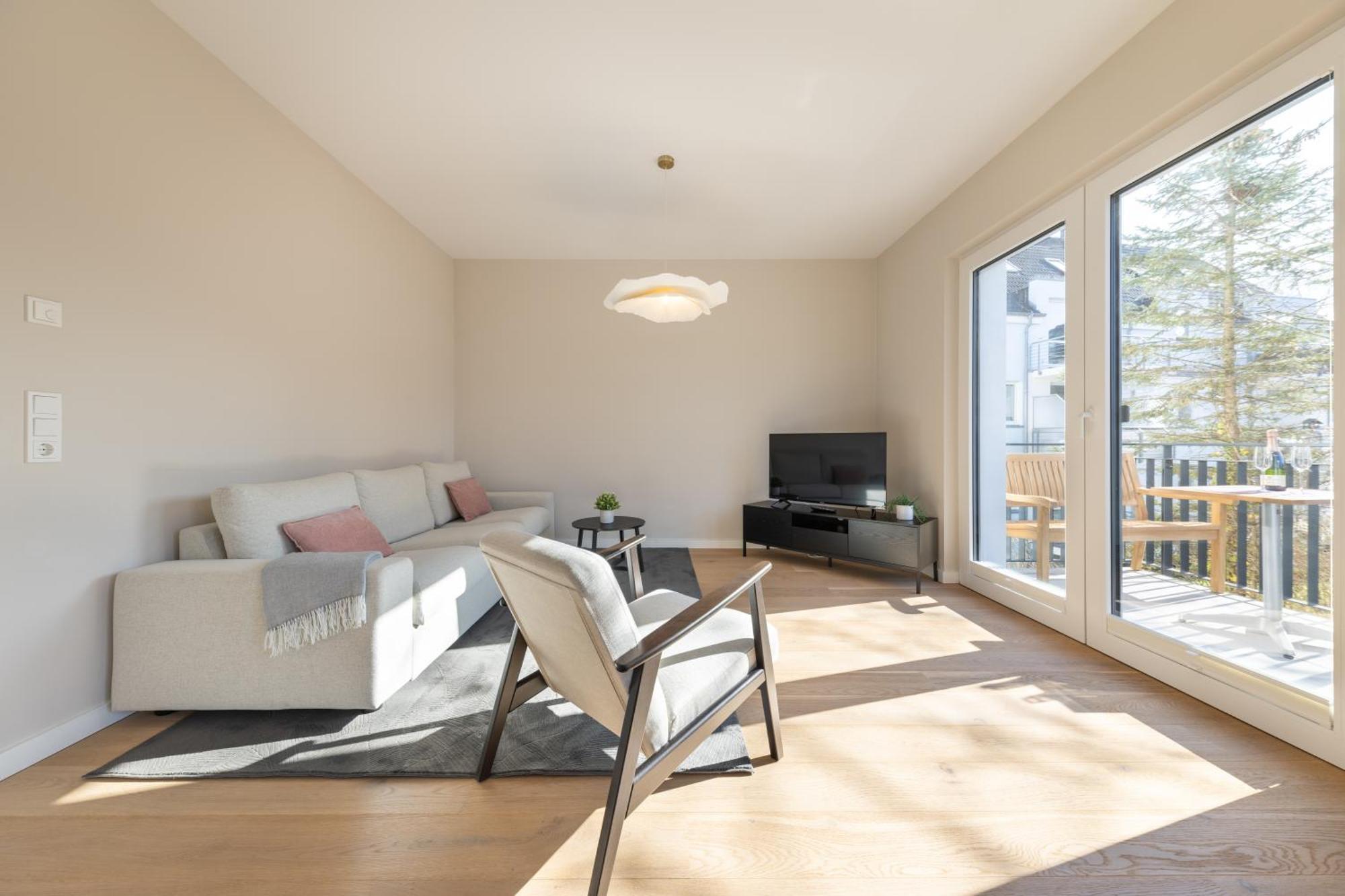 Ferienwohnung Strom Acht - Modern Frisch Inkl Stellplatz, Balkon - 200M Zum Alten Strom Rostock Luaran gambar